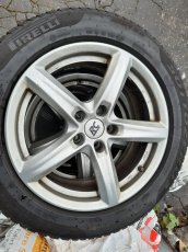 Predám na Audi A6, VW, zimné disky 225/55/17,  17tky.Pirelli - 7