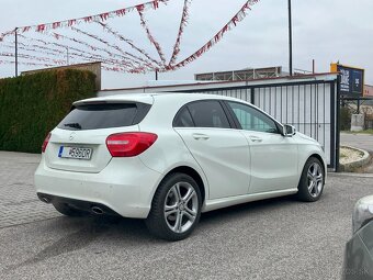 Mercedes-Benz A trieda 180 BlueEFFICIENCY 90 kW Style AT7 - 7