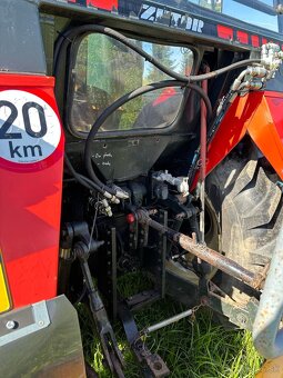 Zetor 7745 s novým čelním nakladačem - 7