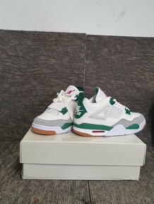 Jordan 4 pine green - 7