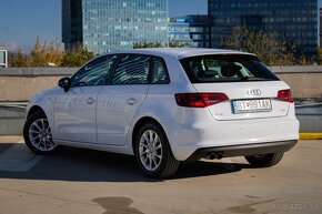 Audi A3 Sportback 2.0 TDI DPF Attraction - 7