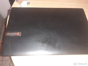 Predam notebook znacky packard bell - 7