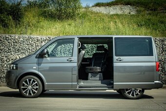 VOLKSWAGEN MULTIVAN 2.0 BiTDI Comfortline DSG 2012 - 7