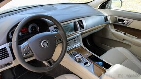 Jaguar XF 2.7D V6, 152kW, Premium Luxury - 7