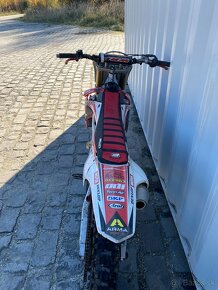 Honda CRF250R - 7