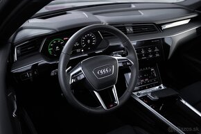 Audi Q8 e-tron 55 S line quattro - 7