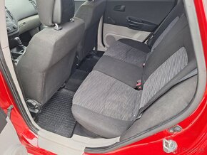 Kia Cee´d 1.6 CRDi VGT LX - 7