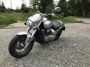 Suzuki Intruder 800 - 7