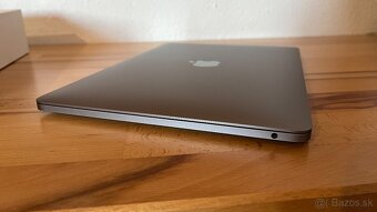 MacBook Pro - 7