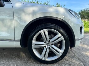 Volkswagen Touareg II 3.0 V6 TDI BMT R-line 4MOTION (DPH) - 7