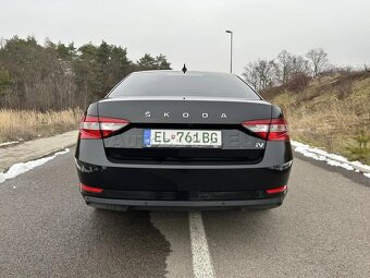 Skoda Superb top vybava - 7