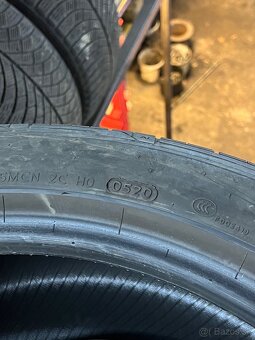 Hankook 285/40 R22 - 7