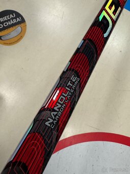 UPLNE NOVA PROFI HOKEJKA CCM JETSPEED FT5 PRO PRAVACKA 65F - 7