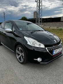 Peugeot 208 GTI - 7