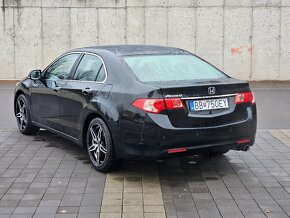 Honda Accord 2.0 i-VTEC - 7