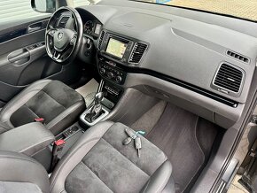 Volkswagen SHARAN 2.0 TDi DSG 4x4 LED KAMERA WEBASTO TAŽNÉ - 7