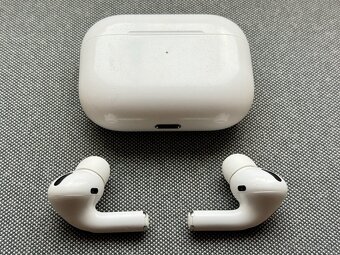 Predám originálne slúchadlá Apple Airpods PRO 1 gen - 7