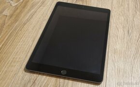 Apple iPad 8 gen 128gb - 7