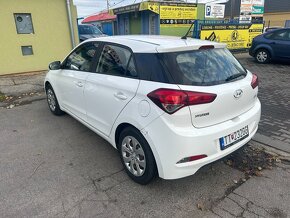 Hyundai i20 1.2i 16V Classic - 7