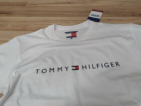 Tommy Hilfiger - Tričká a Mikiny pánske a dámske - 7