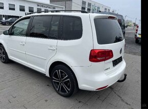 VW Touran 2011 1,6 TDI 77kW 7 miestny - 7