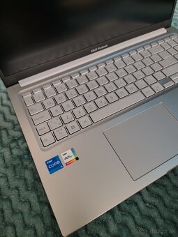 Asus Vivobook 15 - 7