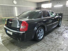 CHrysler 300 C. - 7