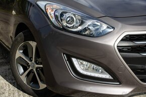 Hyundai i30 1.6 CRDi CW i 30 - 7