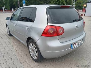 Predám Volkswagen Golf 5 1.9 TDI Sportline 77kw M5 5d - 7