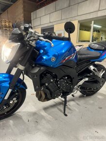 Yamaha fz1 - 7