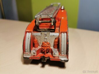 Dinky toys Fire Engine požiarnici - 7