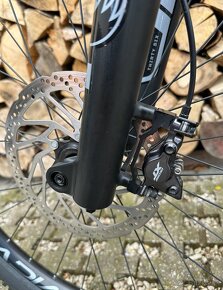 Ebike Attala Whistle Carbon s motorom Bosh CX performance - 7