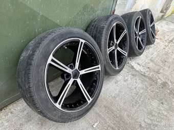 BMW 5x120 R18 235/45 - 7