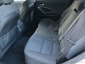 Hyundai Santa Fe 4x4 2017 AUTOMAT, navi-VÝRAZNE ZNÍŽENÁ CENA - 7