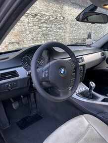 BMW E90 320d 120kw - 7