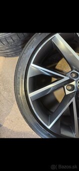 Predam Skoda Vega 5x112 R19 235/40r19 letné - 7