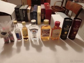 Zbierka alkoholových fľaštičiek - 7