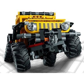 Predám LEGO Technic 42122 Jeep Wrangler - 7