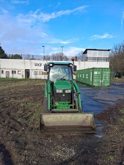 John Deere 3045R - 7