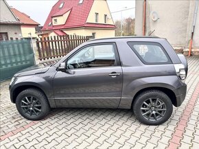 Suzuki Grand Vitara 2.4 122kW 2009 99386km VVT 4x4 - 7