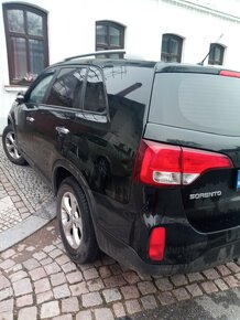 Predám Kia Sorento 2.4 GDI  SUV - 7