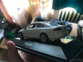 1:43 passat b8 a b7 - 7