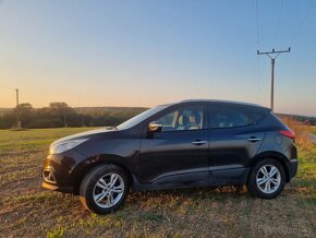 Hyundai ix35; 2.0 diesel 4x4 manual,100kw - 7