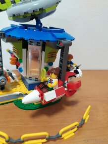 LEGO 31095 - Pouťový kolotoč - 7