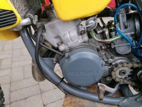 Suzuki RM 124 - 7