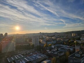 Luxusný veľkometrážny byt s nádherným výhladom - 7