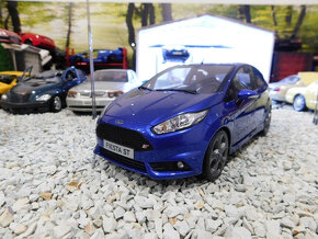 model auta Ford Fiesta ST Mk7 Otto mobile 1:18 - 7