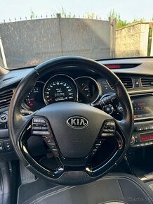 KIA Ceed sw - 7