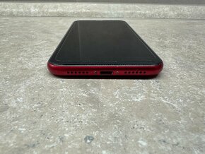 iPhone 11 128gb Red - 7