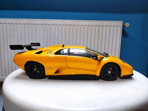 Lamborghini Diablo GTR 1:18 Hotwheels bez krabice - 7